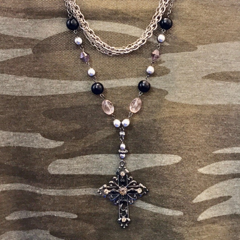 Set of two necklaces w beautiful cross and beads.